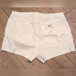 Good American 🆕  Shorts Plus 22 White Jean Denim Cut Off Frayed Hems Ripped NEW Photo 6