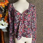 Wild Fable Long Sleeved Floral Crop Top Blouse | MEDIUM | Photo 2