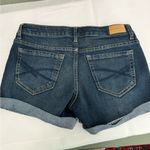 Aeropostale Dark Blue Wash Cuffed Denim Midi Shorts Size 2 Classic Summer Photo 2