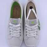Cariuma unisex oca low off white canvas sneakers Size 6.5Women 5Mens Photo 8