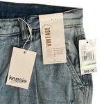Kensie  True Vintage Cropped Jeans Photo 3
