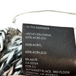 Urban Outfitters ‎ Thick Infinity Scarf Photo 3