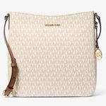 Michael Kors NWT Jet Set Travel Large Logo
Messenger Bag Photo 0