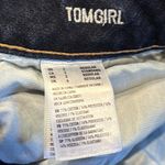 American Eagle  outfitters super stretch tomgirl size 2 . Photo 3
