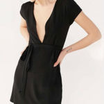 Urban Outfitters  Plunging V-Neck‎ Tie Waist Lined Mini Dress Black Size Medium Photo 0