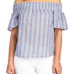 Ci Sono ✨
Women's Woven Top✨ Photo 0