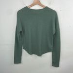 belle du jour  Green Cropped Long Sleeve fuzzy sweater size Small Photo 4