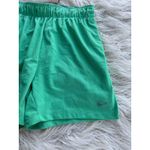 Nike Attack Dri-FIT Mid-Rise 5" Unlined Shorts Spring Green Size Small Photo 4