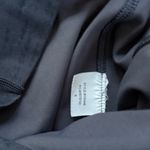 Vuori  Dark Navy Leggings Small Printed Capri Photo 2