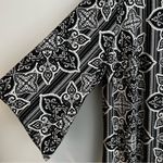 Ny Collection NWT  Black/White Mixed Print Boho Bell Sleeve Shift Dress Size 2XP Photo 2