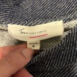 Vince Camuto Two by blue distressed long sleeve shirt size medium Photo 6