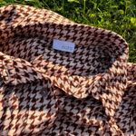 Ecru Pink Brown Houndstooth Button-Down Blouse Photo 2