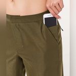 Lululemon  city trek trouser olive green size 8 Photo 3