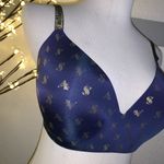 Victoria's Secret Victoria’s Secret t-shirt lightly lined wireless/soutien-gorge 36DDD Photo 2