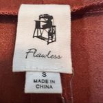 VICI NWT  FLAWLESS Suede Inspired Cardigan.‎ Photo 2