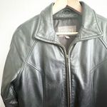 wilson's leather  | Black Leather Jacket Lined Pockets Zipper Closure |  Medium Photo 3
