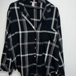 Victoria's Secret Womens Button Up Pajama Top SZ XL Black Plaid Boxy Long Sleeve Photo 0