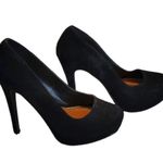 Celia Black Suede Platform Heels Size 6 EUC #3111 Photo 1