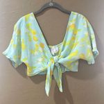 Beach Bunny top Photo 2