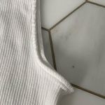 Uni Qlo Ribbed Mock Neck Sleeveless Cropped Top Photo 2