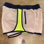 Gap Tan & Yellow Performance Running Shorts, Zip Pocket, Size M Photo 3