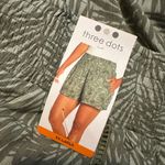 Three Dots NWT  Ladies Pull On Tropical Printed Shorts Size XXL Photo 5