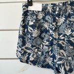 American Eagle  AE Vacay Short Floral NEW Medium Photo 8