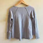 Anthropologie Eri + Ali Waffle Knit Long Sleeve Top Soft Size XS Grey Pullover Photo 3