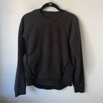 Lululemon Catch a Moment Crew Black Photo 11