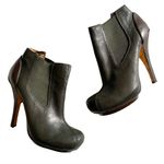L.A.M.B. By Gwen Stephanie Black Leather Platform Ankle Bootie 7 Photo 0