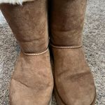 UGG Boots Photo 0