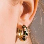 Chic Black Enamel Earrings with Pink Floral Design Photo 2