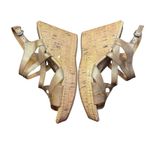BOC Born Concept Shoes‎ Womens Size 9 40.5 Wedge Sandals Strappy Cork Platform Gold Photo 4