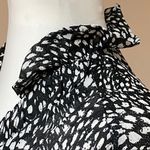 Allison Taylor  Woman B/W Short Sleeve Blouse Photo 5