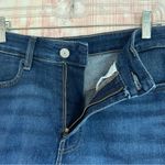 Old Navy  Blue High-Waisted Wow Jean Shorts 5-inch inseam Size 10 Photo 6