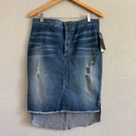 Guess  High Low Denim Pencil Skirt Size 32‎ Invasión Wash Raw Hem Photo 1