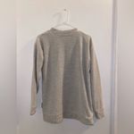 Woolly Threads  women’s size small gray Yale pullover sweater Photo 3