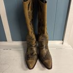 Antonio Melani Vintage Brown Women’s 8.5 boots Embroidery Snake Print 3” Heel Photo 3