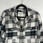 American Eagle  Cozy Cropped Flannel Shirt Sz Large Black White Plaid Photo 4