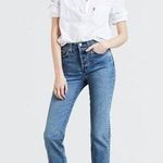 Levi's Levi’s Premium Wedgie Icon Fit Jeans in These Dreams Medium Wash Photo 0