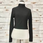 ZARA  W & B Cropped Mockneck Long Sleeve Tee - Black - Medium Photo 7