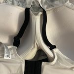 Nike  Sports Bra Photo 4