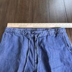 Orvis  Women's Midweight Relaxed Fit Tencel Blend Blue Chambray Pants Size Large Photo 2