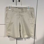 Vineyard Vines  shorts .‎ Size 2 Photo 0