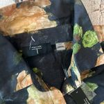 Tahari  Women’s Button Down Shirts Floral Long Sleeve Blouses Size Small Photo 3