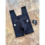Darc Sport Dual Wolf Energy Full Length Leggings Black
Size XS Black Photo 1