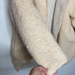 Urban Outfitters BDG Carmella Teddy jacket size M/L‎ Photo 6