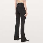 Lululemon  Black Groove Pant Bootcut 32" - Size 4 Photo 1