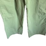 Forever 21 NWT Zipper-Pocket Cargo Pants in Olive Green - Size M Photo 8