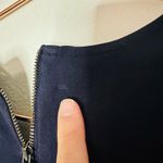 Slate + Willow Maternity Navy Stripe Crepe Pleated Back Shift Dress Size Large Photo 10